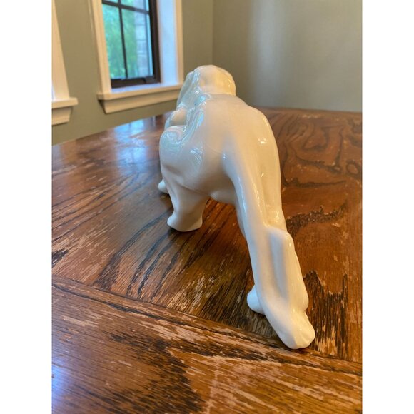 Vintage Ceramic Lion Figurine White Glossy Finish Handcrafted Decorative Piece 1 - Picture 5 of 11